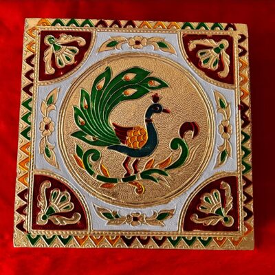 Multipurpose Chowki with Double Gold Foil Engraving – 20cm × 20cm × 1cm