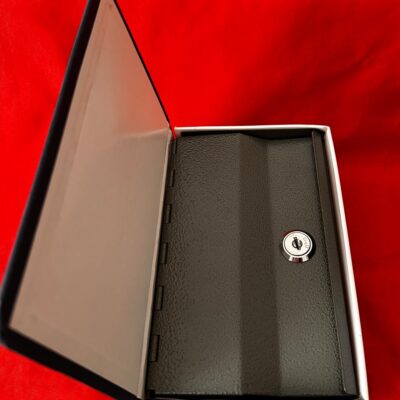 Book-Style Secret Metal Locker with Key – 18cm × 12cm × 5.5cm