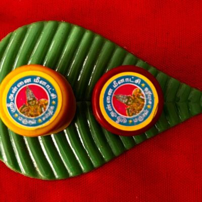 Haldi Kumkum Plastic Leaf Tray – 9cm × 5cm