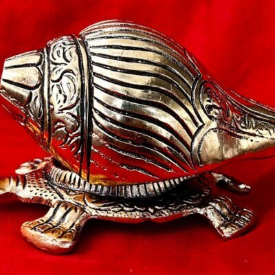 Metal Shankh and Turtle – 15cm × 9cm